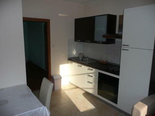 One-bedroom Apartment In Rab VI