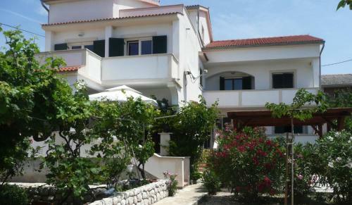 Two-bedroom Apartment In Barbat I