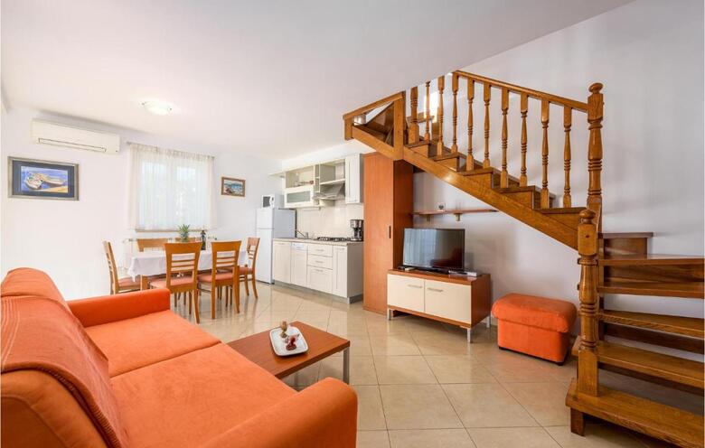 Two-bedroom Apartment In Basanija
