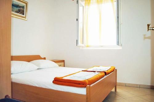 Apartments With A Parking Space Baska (krk) - 5450