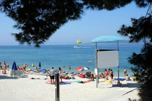 Hostal Double Room Baska Voda 6704a