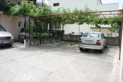 Hostal Double Room Baska Voda 6704a