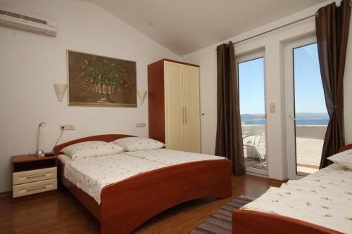 Hostal Double Room Baska Voda 6704a