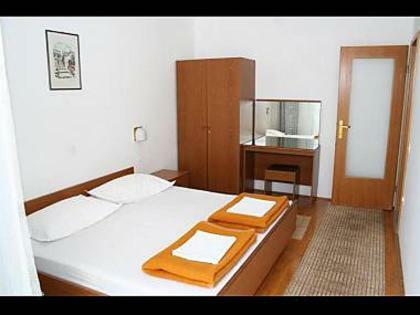 Apartments And Rooms Vedra
