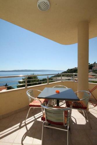 Apartment Baska Voda 6718b