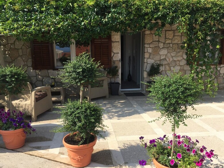 Hostal Apartments And Rooms Lea