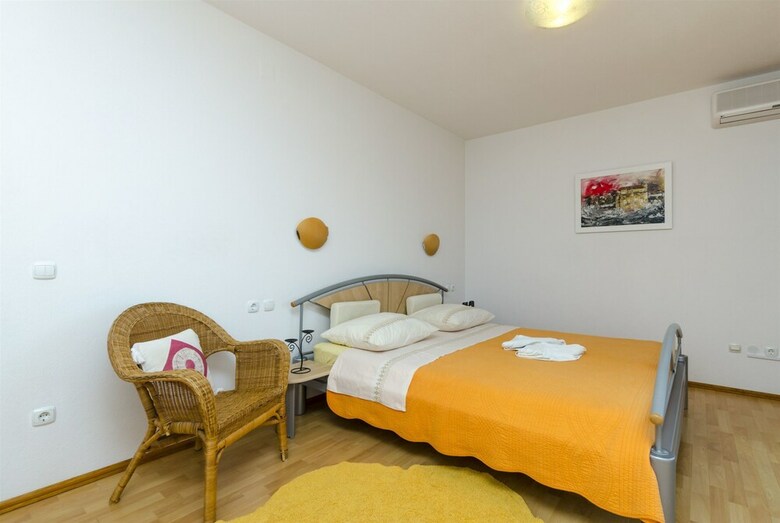 Hostal Apartments And Rooms Lea