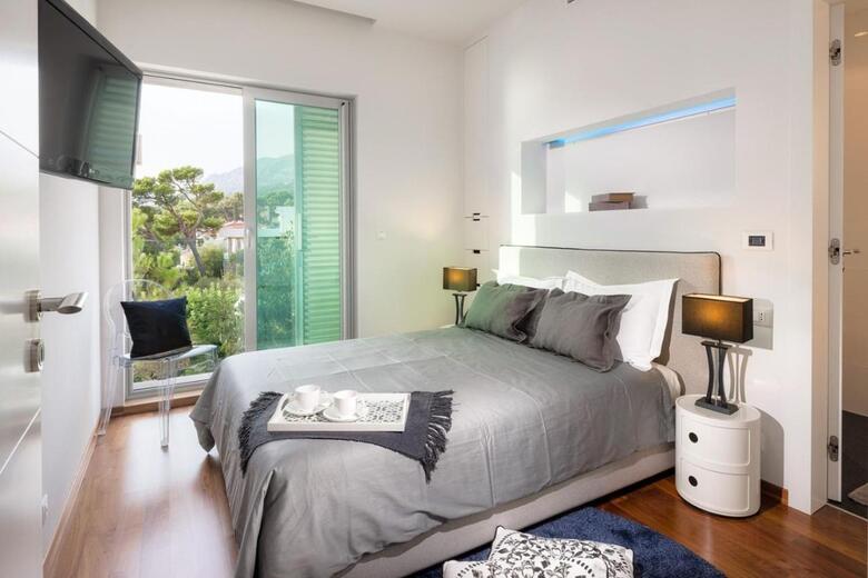 Luxury Villa Brela Pride *****