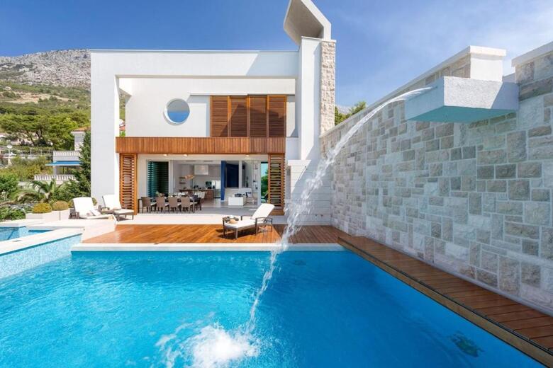 Luxury Villa Brela Pride *****