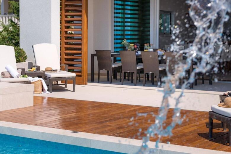 Luxury Villa Brela Pride *****