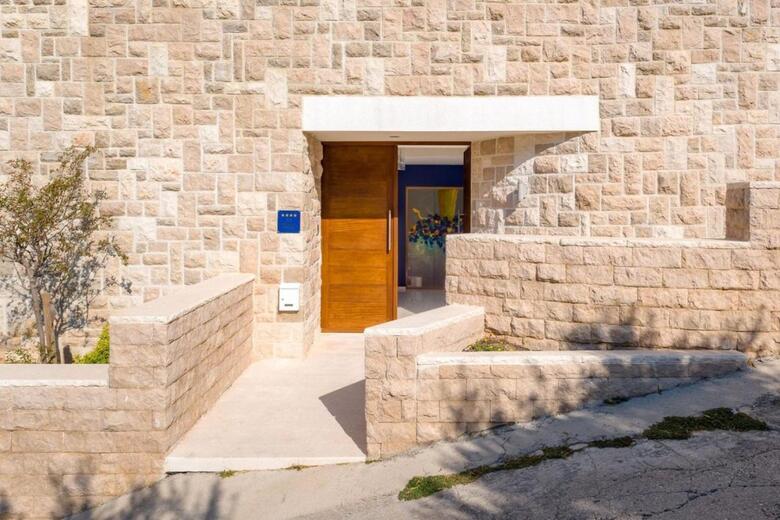 Luxury Villa Brela Pride *****