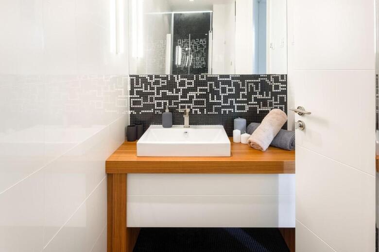 Luxury Villa Brela Pride *****