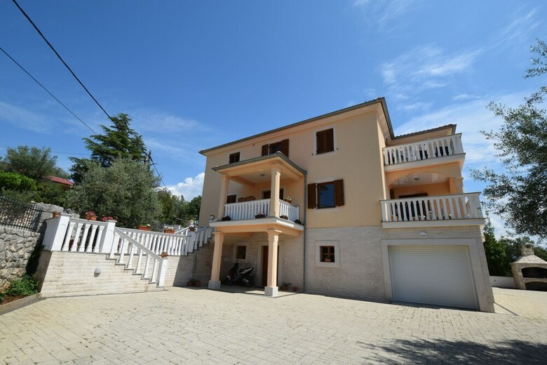 Apartment Baran