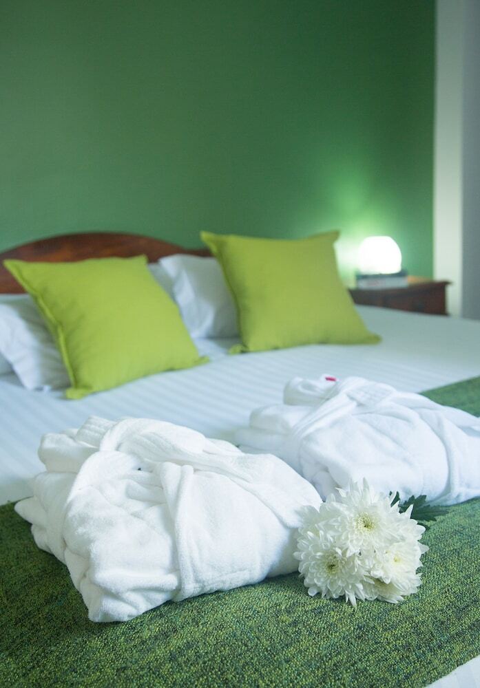 Alcides Hotel