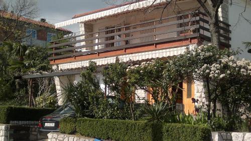 Apartments With Wifi Crikvenica - 12175