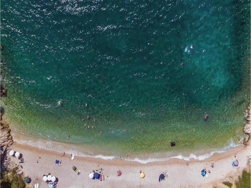 One-bedroom Apartment In Alberi