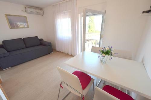 Apartments By The Sea Soline (krk) - 5449