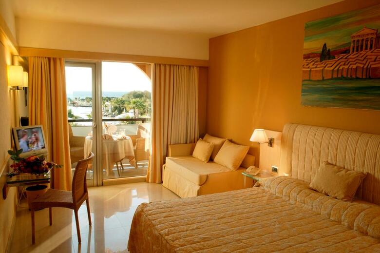 Hotel Acacia Resort