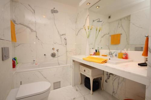 Apartments With A Parking Space Dubrovnik - 4688