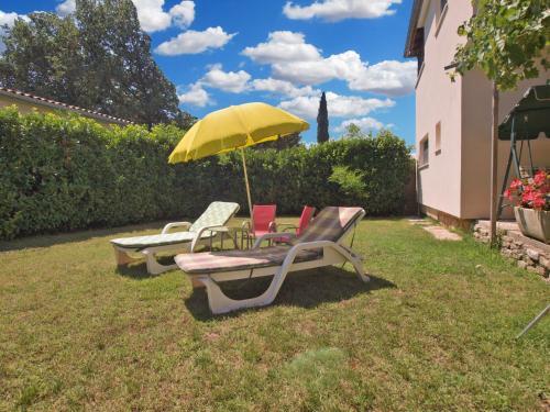 Apartments Mirjana 1555