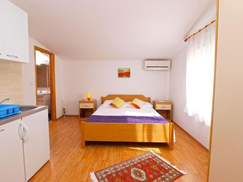 Apartments Stana 1020