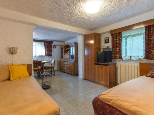 House Annamaria 1164