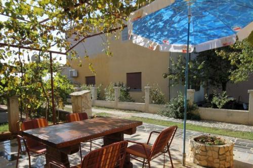 Apartments With A Parking Space Fazana - 7396