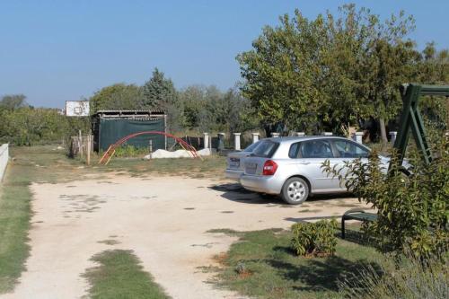 Apartments With A Parking Space Fazana - 7396