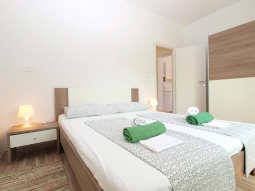 Apartments Suzana 1403