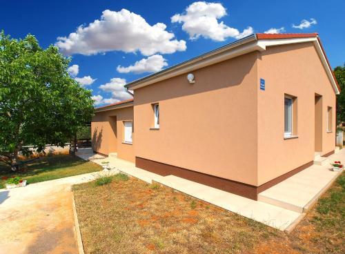 Apartments Suzana 1403