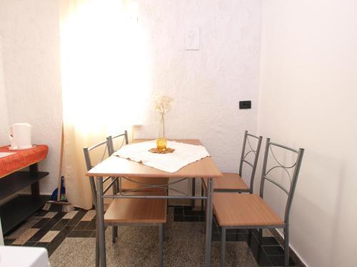 Apartments Aleksandar 968