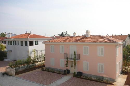 Apartments With A Parking Space Funtana (porec) - 7076