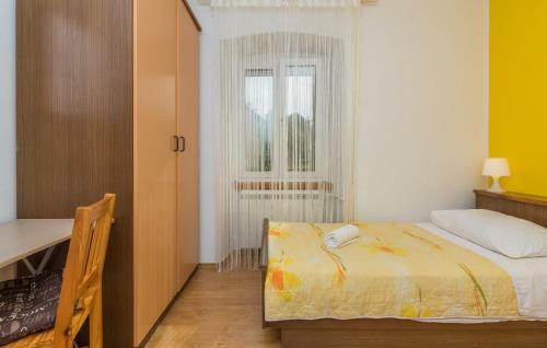 Hostal Funtana Rooms