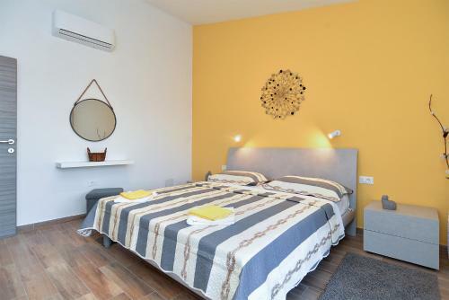 House Roberto 1384