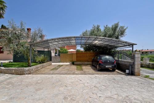House Vedran 1125