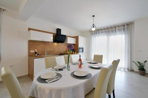 House Vedran 1125