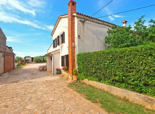 House Monteci 1378