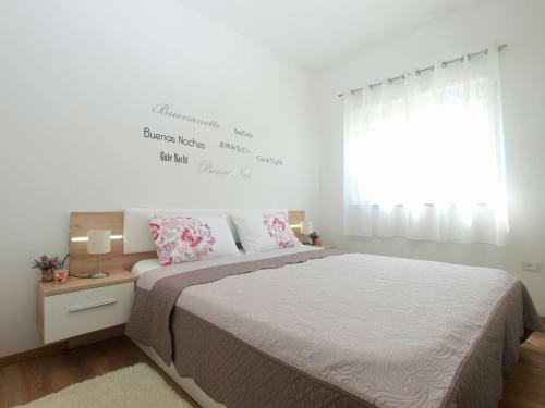 Apartments Lejla 1617