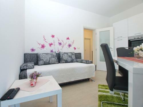 Apartments Lejla 1617