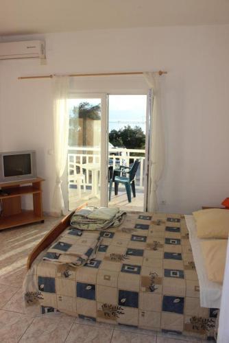 Apartments With A Parking Space Gradac (makarska) - 15628