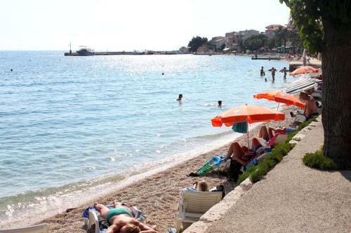 Apartment Gradac 14708c