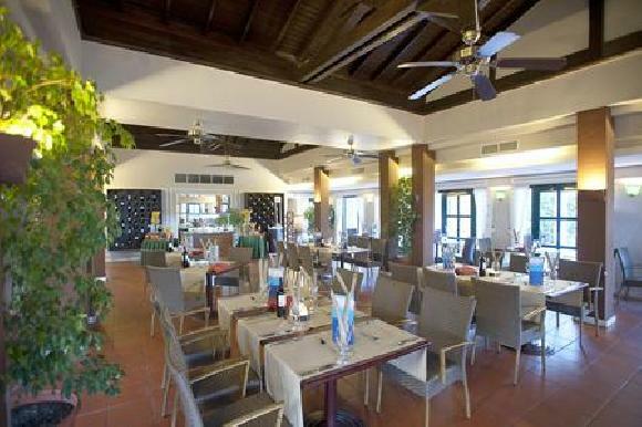 Hotel Crystal Tat Beach Golf Resort & Spa