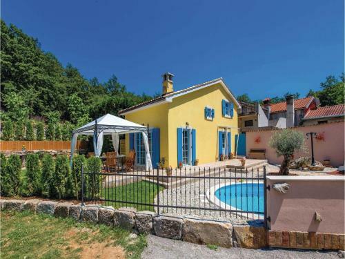 Two-bedroom Holiday Home In Jurdani
