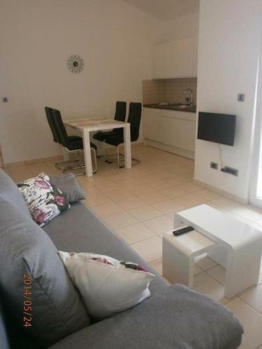 Apartment Klenovica 15987b