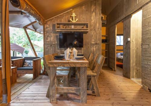 Fisherman's Glamping Village
