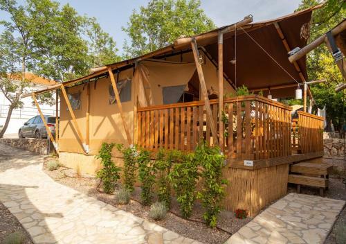 Fisherman's Glamping Village