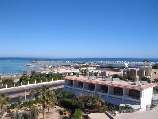Sea Horse Hotel