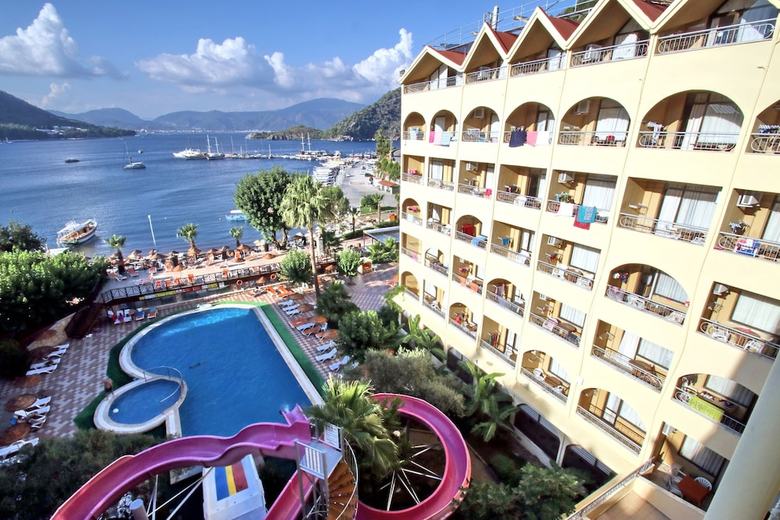 Hotel Golmar Beach