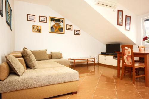 Apartments By The Sea Korcula - 4367