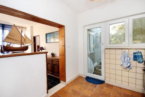 Apartments By The Sea Korcula - 572